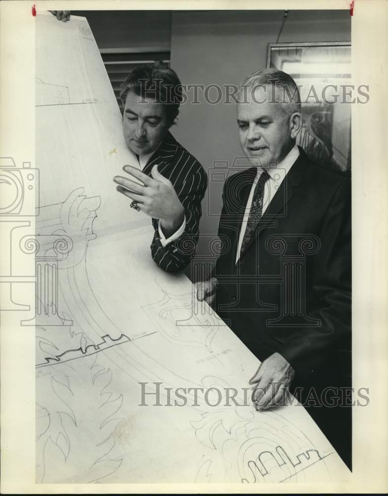 1989 Robert Tobin and Dr. Frederick Hunter view drawing-Historic Images