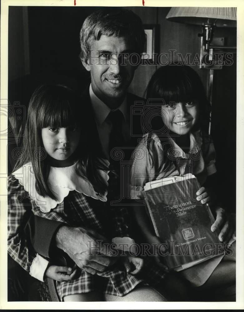 1988 Ashley, Marion and Alicia Thompson at home of Jack Duvalt.-Historic Images