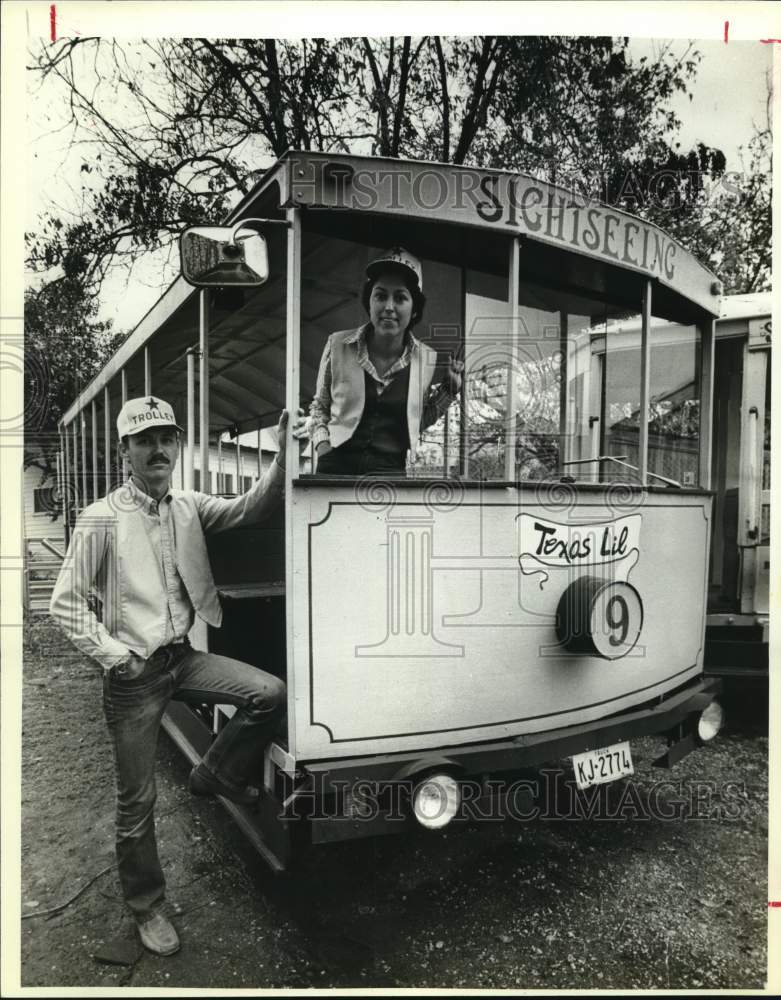 1982 Terry & Lillian Hamilton with San Antonio Trolley-Historic Images