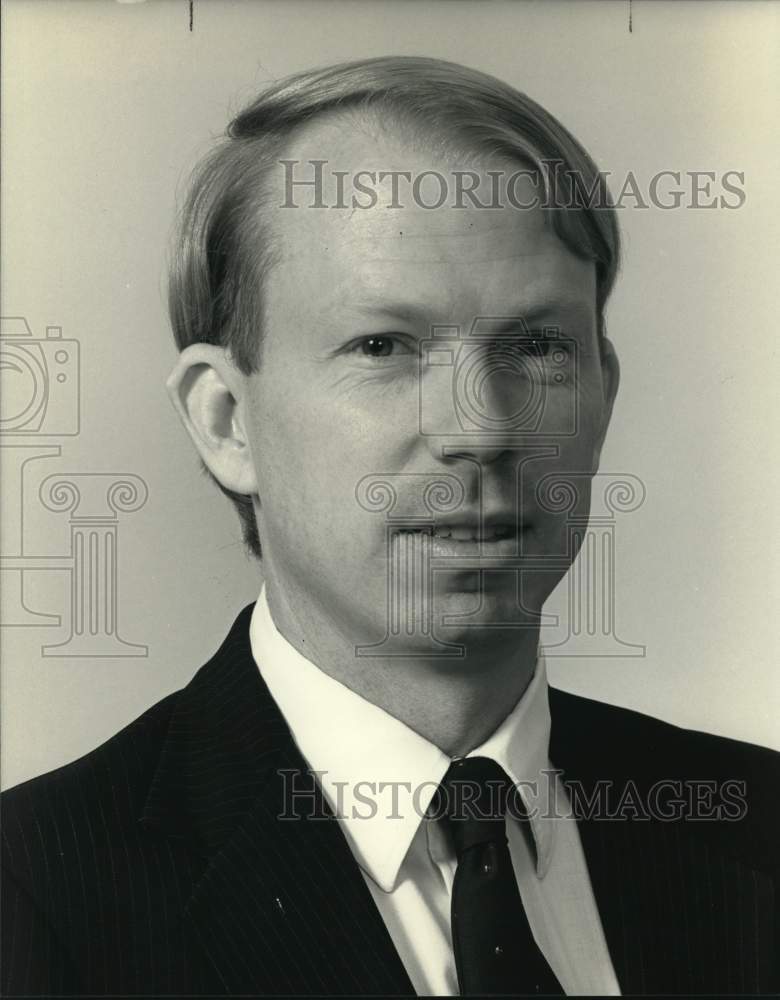 1987 Rusty Harman, Assistant Sales Manager for Sea World of Texas.-Historic Images