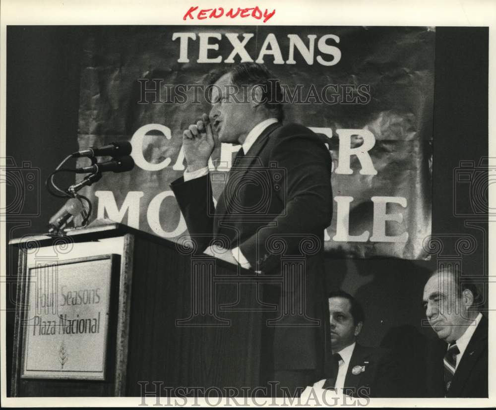 1980 Senator Edward Kennedy speaking at Four Seasons Plaza Nacional-Historic Images