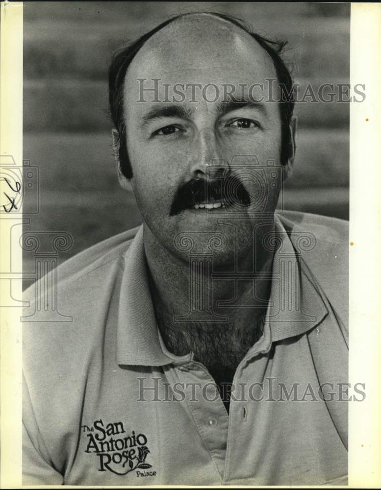 1985 Bill Hanson of San Antonio Rose Palace-Historic Images