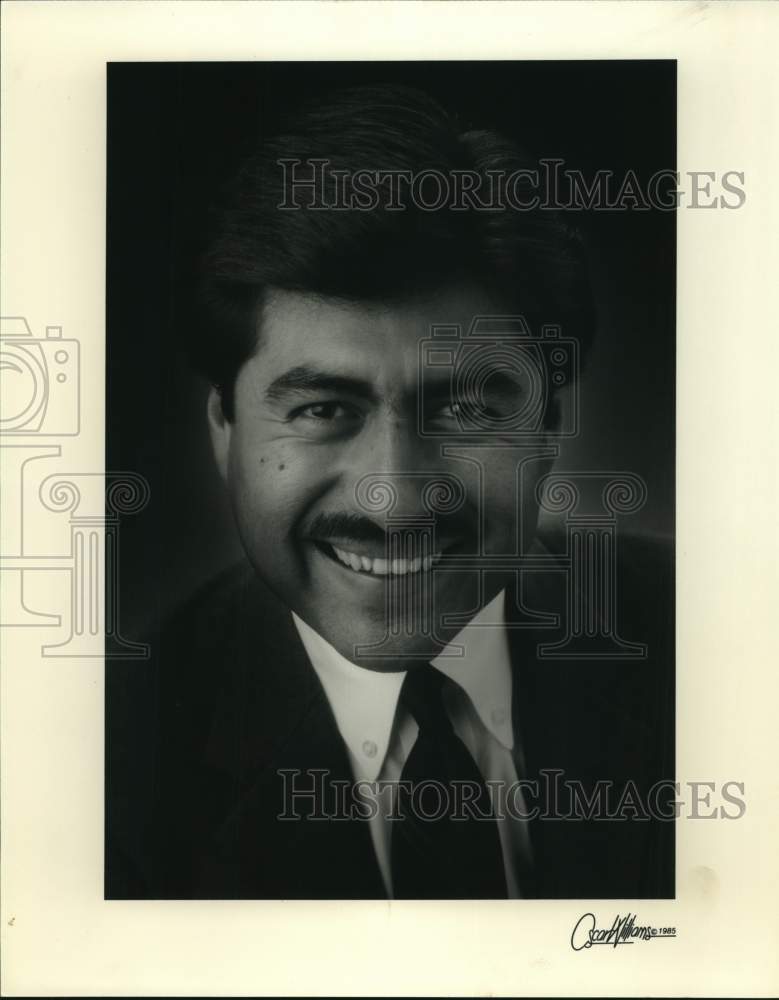 1985 Gilbert F. Vazquez, San Antonio distinguished service award-Historic Images