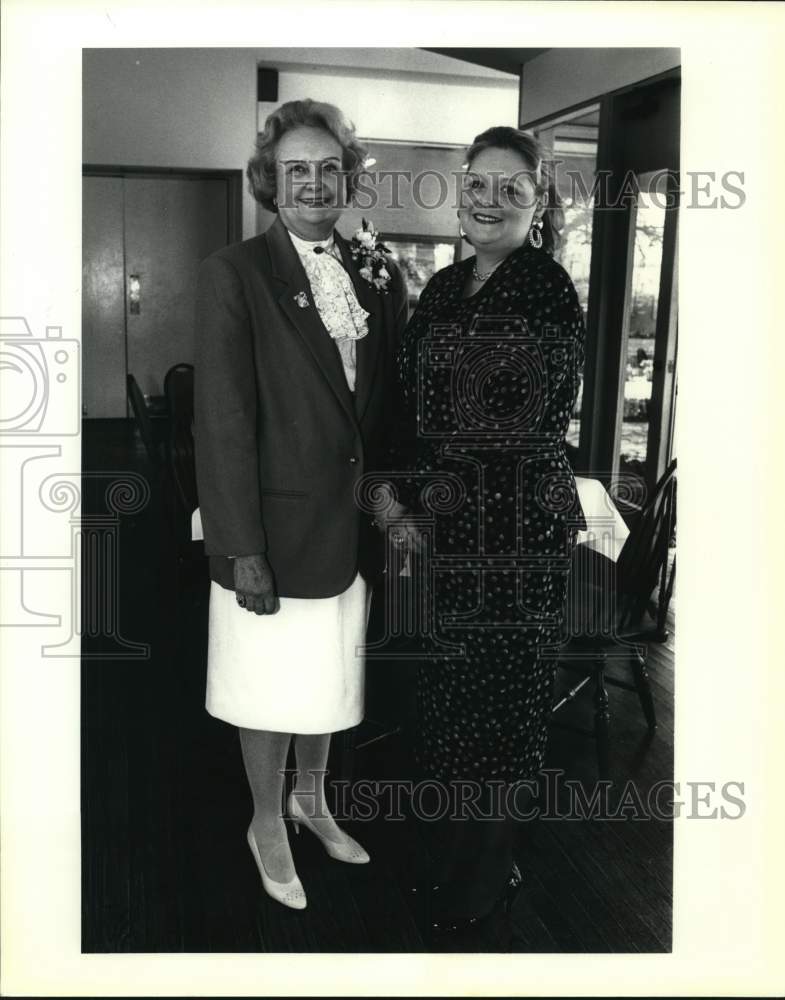 1993 Phyllis Vaughan &amp; Patsy Rives at Junior League of San Antonio-Historic Images