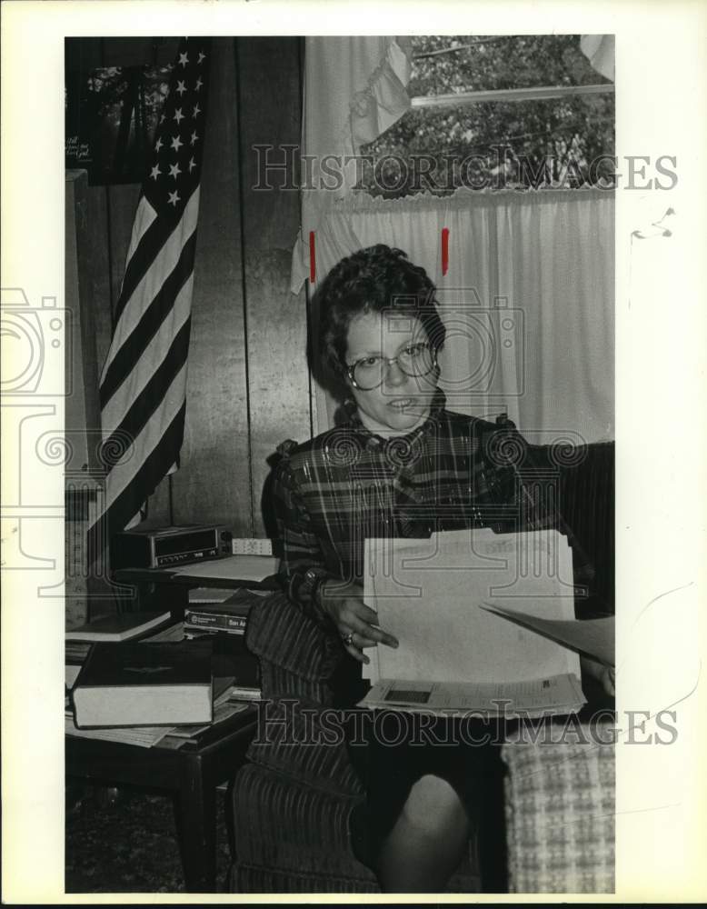 1986 Barbara Hisey, home schooler-Historic Images