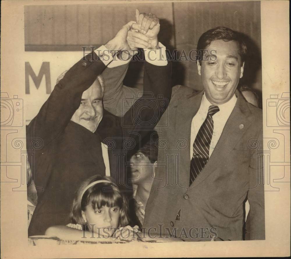 1981 Gentleman raising hand of Henry Cisneros, Texas-Historic Images