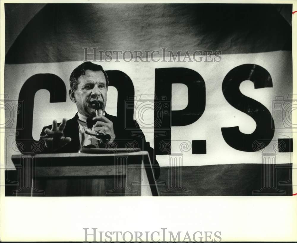 1987 Lieutenant Governor Bill Hobby Speaks At C.O.P.S. Rally-Historic Images