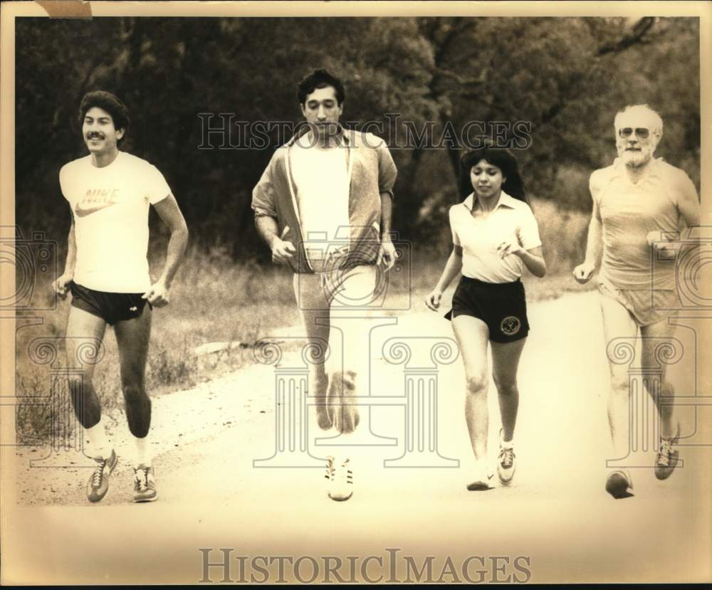 Henry Cisneros and runners preparing for Drug Abuse Fun Run, Texas-Historic Images