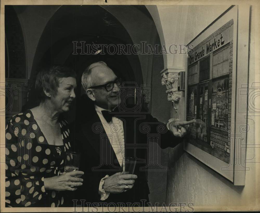 1976 Mr. &amp; Mrs. Frank Vaughan, Friends of McNay Art Museum-Historic Images