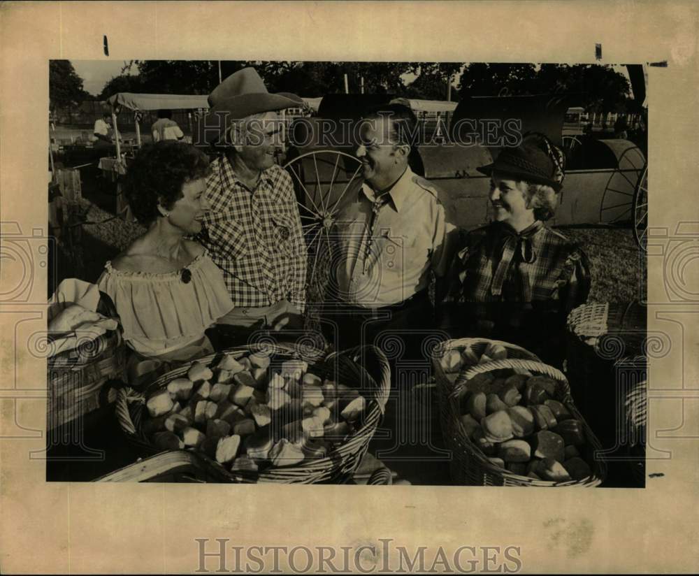 1982 Gerry &amp; Mel Thornton, Jack Jr &amp; Peggy Lewis-Cattle Baron&#39;s Gala-Historic Images