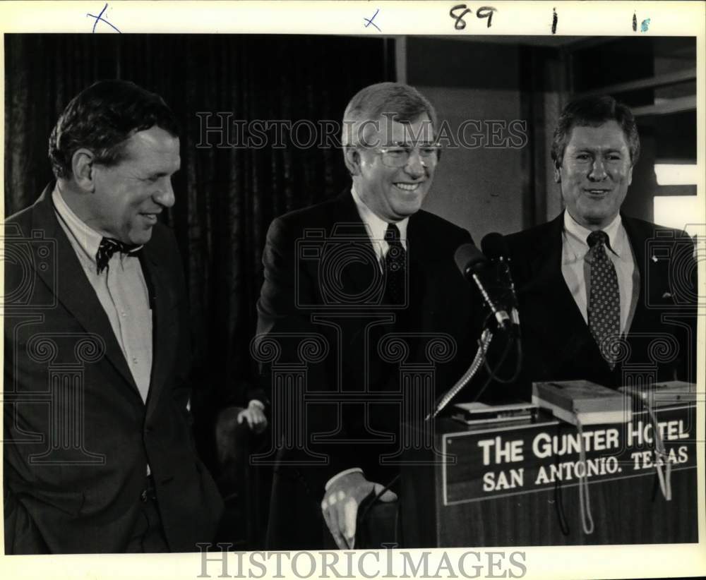 1985 Government officials at a press conference at Gunter Hotel-Historic Images