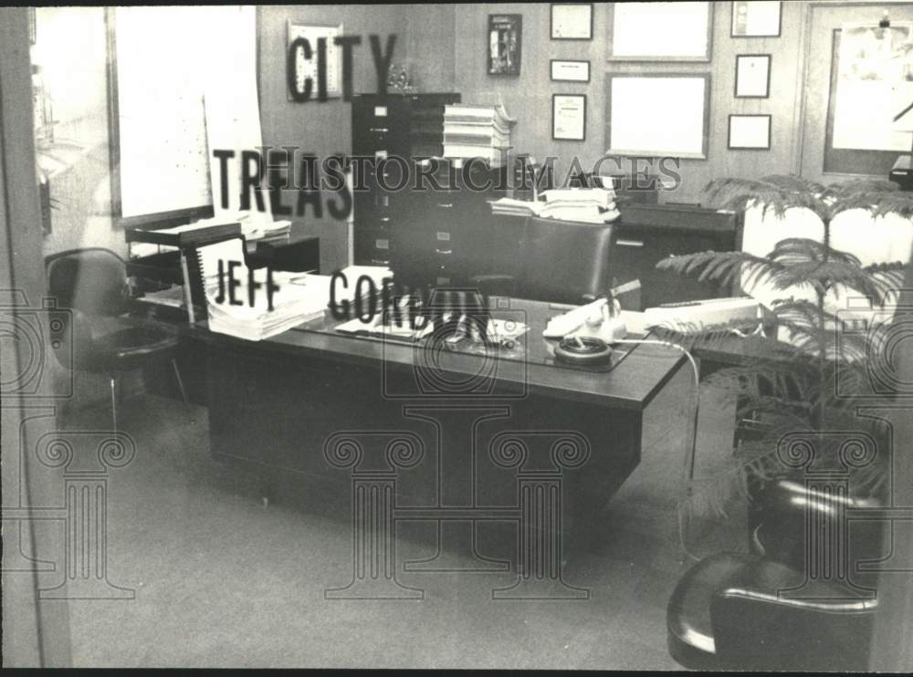 Unoccupied Office Of City Treasurer, Jeff Gordon-Historic Images