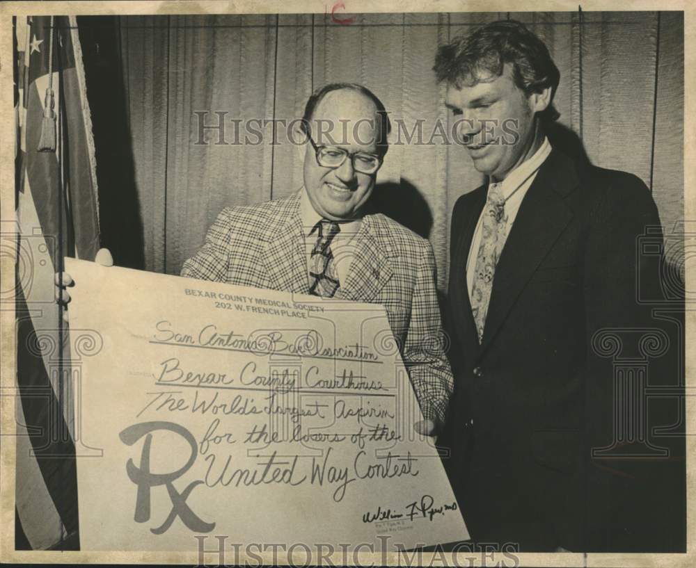 1974 Pat Legan with Henry Christopher, Bar Association President-Historic Images