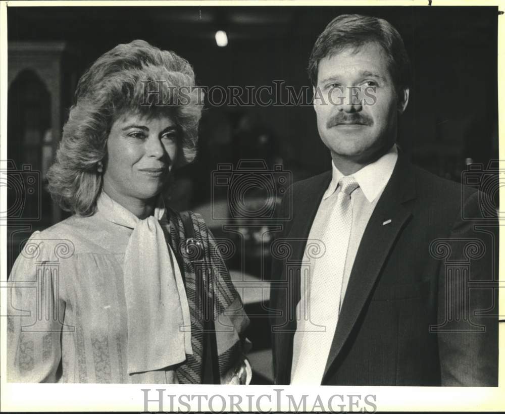 1985 Paul Kraselsky, ALSD Chair &amp; Tommie BiancKino at AISD benefit-Historic Images