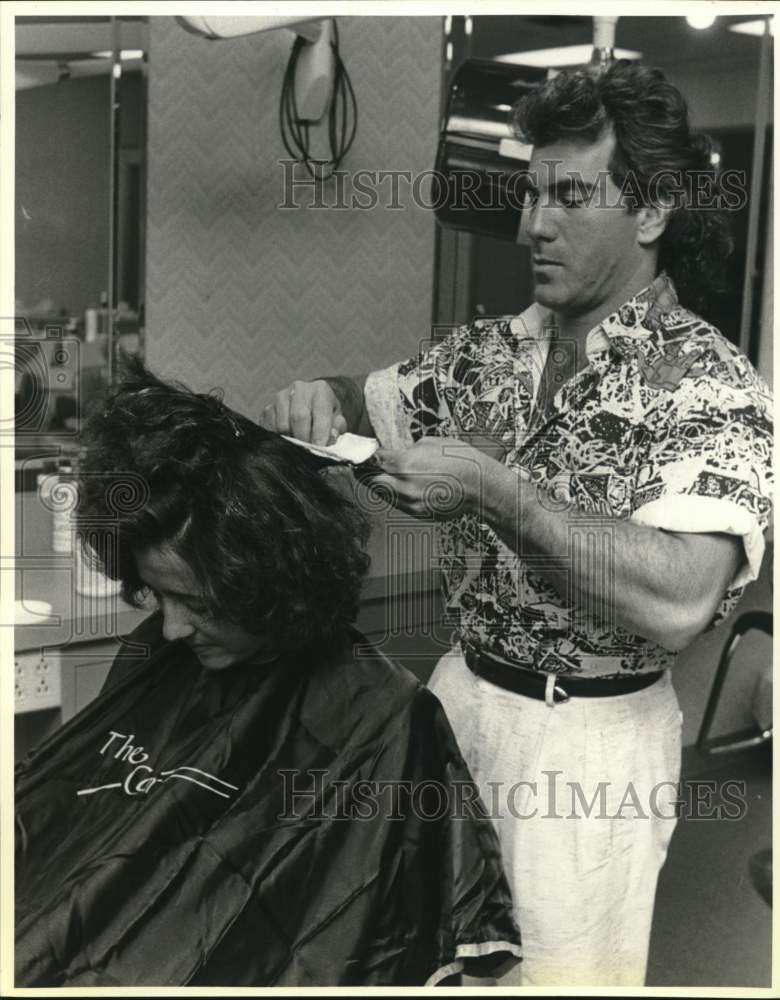 1989 Steve Cole fashions Susan Howard&#39;s Mother&#39;s Day Makeover-Historic Images