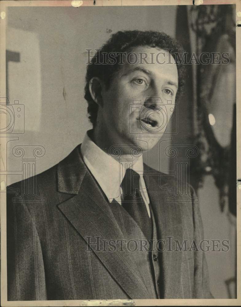 1974 Robert Krueger, U.S. Representative candidate-Historic Images