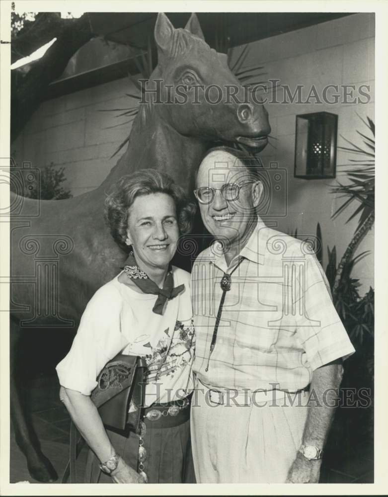 1989 Dorthy &amp; Pat Legan, guests at Cattle Baron Gala-Historic Images