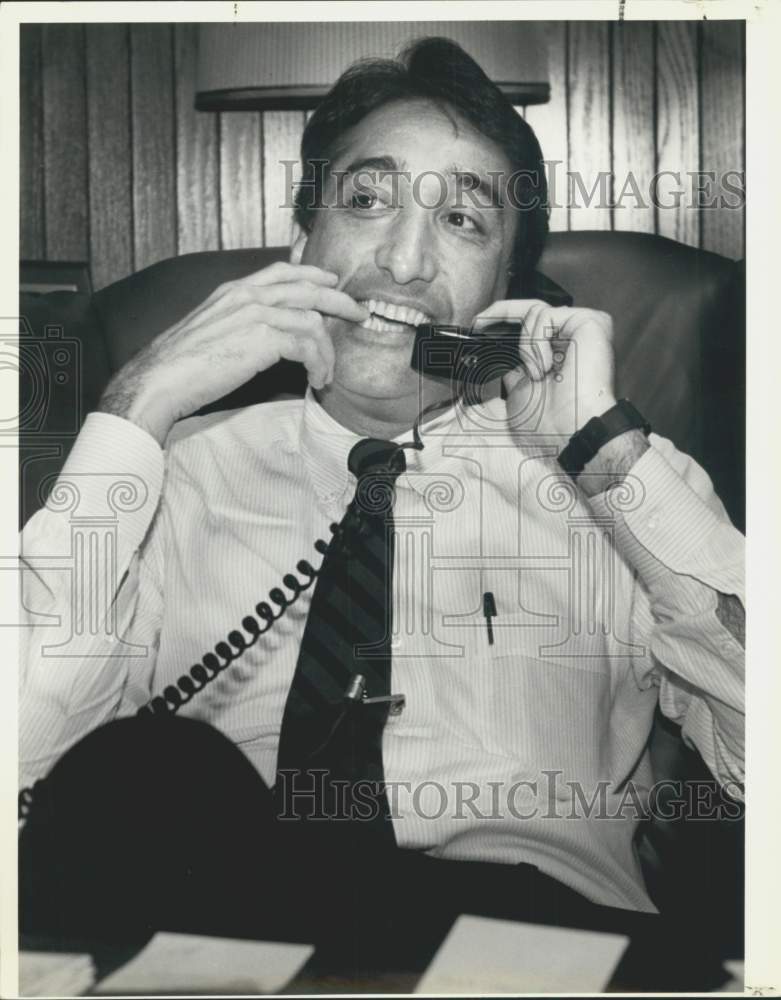 1989 San Antonio Mayor Henry Cisneros in his office, on the phone-Historic Images