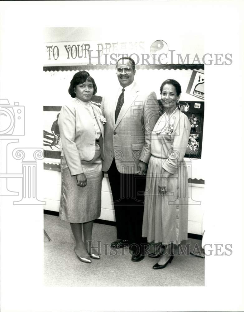 1991 Dr. Leonard Lawrence and guests of Link&#39;s Kickoff-Historic Images
