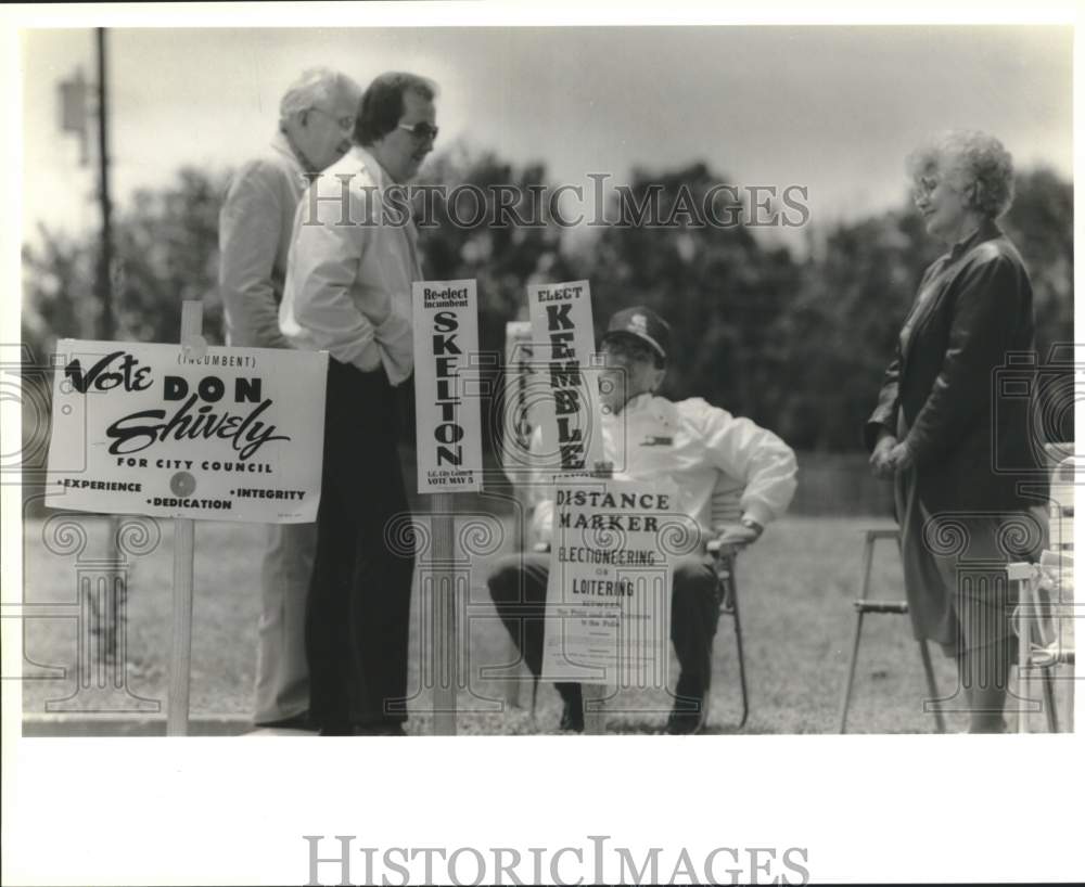 1990 Bea Kinard with Universal City candidates campaign-Historic Images