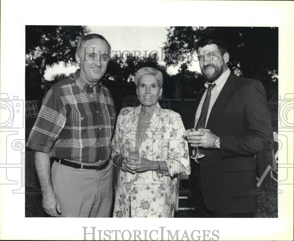1989 Dr. John Howe, Judy Bishop &amp; Al Bishop at St. Mary&quot;s Hall-Historic Images