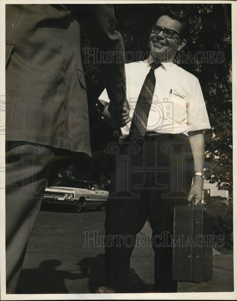 1970 Florida Secretary of State candidate Don Meiklejohn campaigns-Historic Images