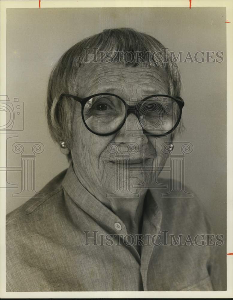 1984 Esther MacMillan posed-Historic Images