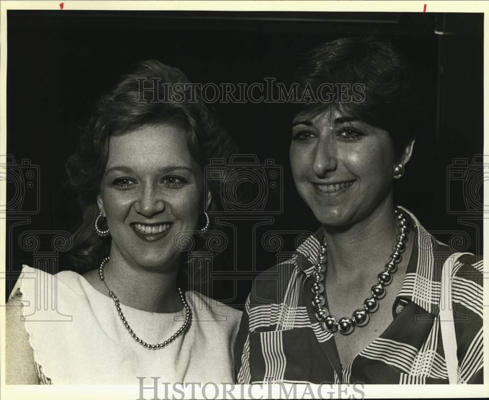 1985 Sandi Kolitz with Renee Siler at Holiday Inn, Texas-Historic Images