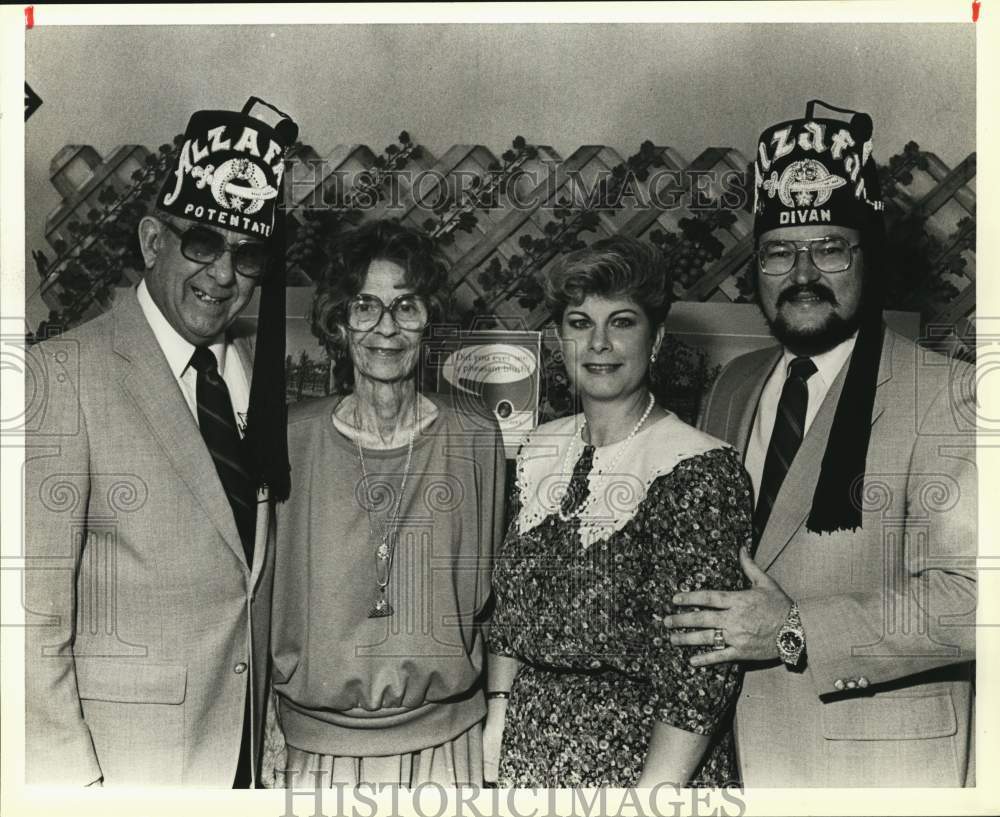 1989 Alzafar Texas Wine Tasting participants, Texas-Historic Images