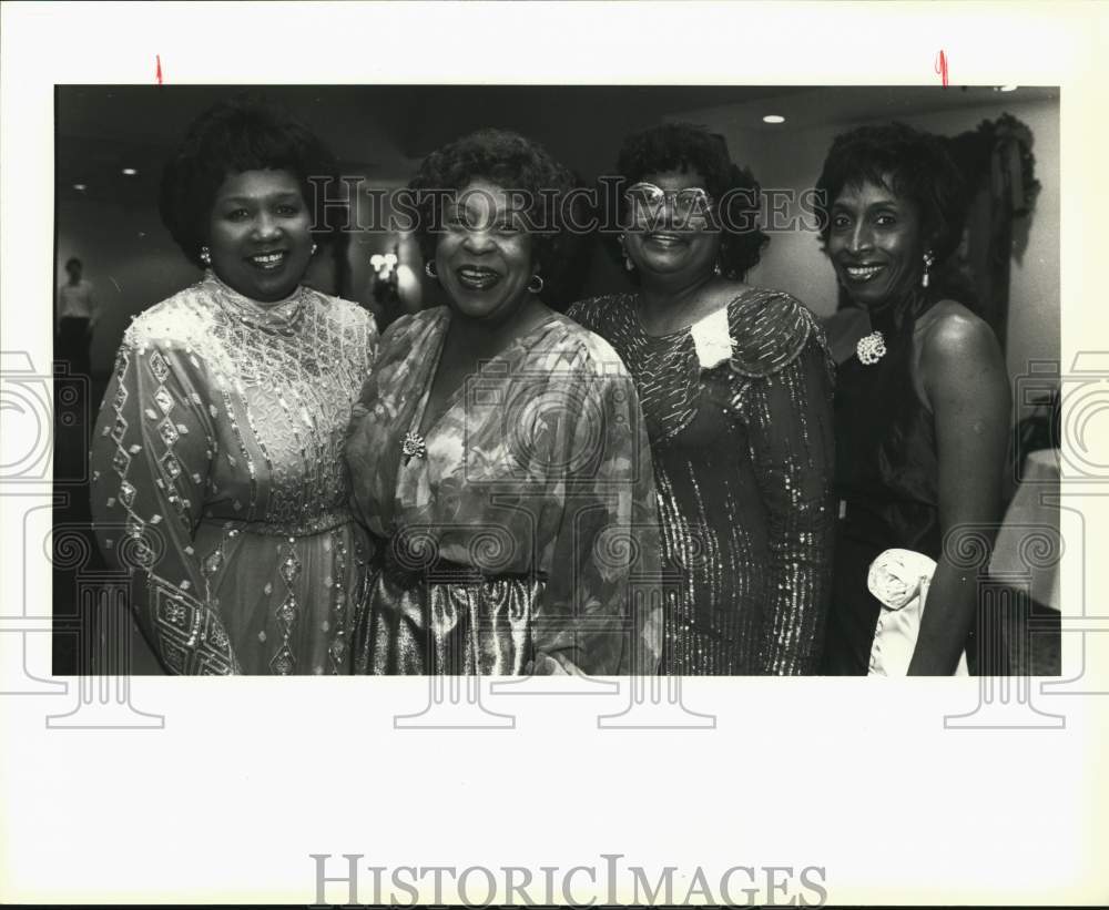 1993 Pals Social Club Holiday Renaissance Ball, Marriott River Walk-Historic Images
