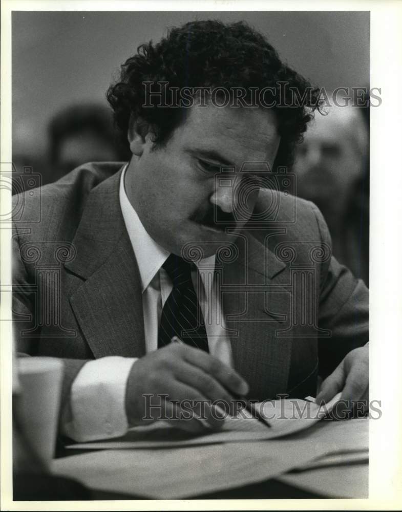 1984 Attorney Mike Maloney at TABC Hearing in Austin, Texas-Historic Images