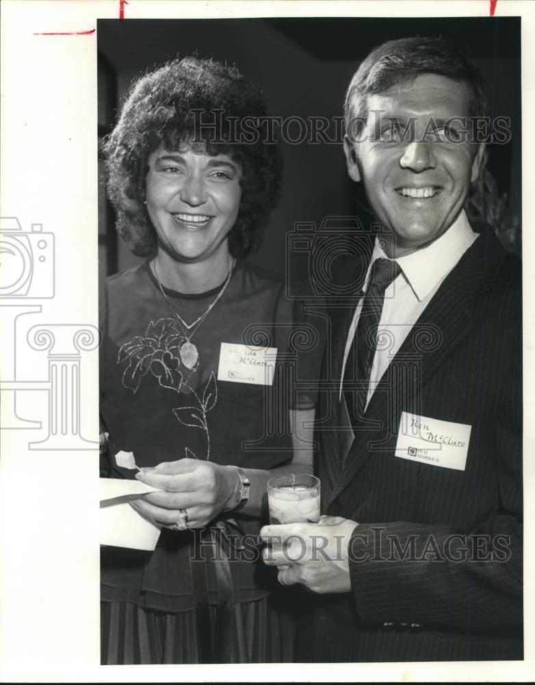 1983 Glynda and Ken McClure attend San Antonio Museum of Art event-Historic Images