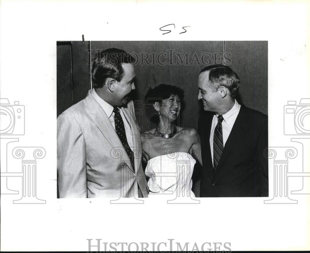 1987 Dr. Caliann Lum and guests of UTHSC Hyatt Regency event-Historic Images