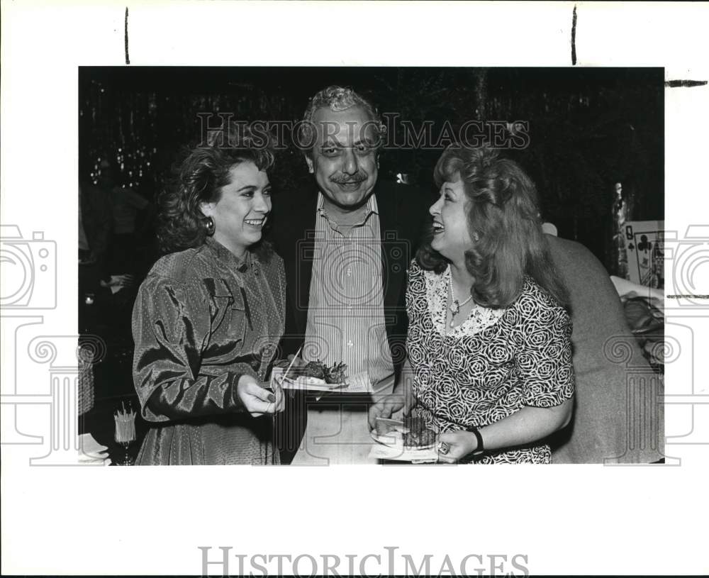 1987 Sharon Seguin, Gil Joseph &amp; Cynthia Huerta at Las Vegas Night-Historic Images