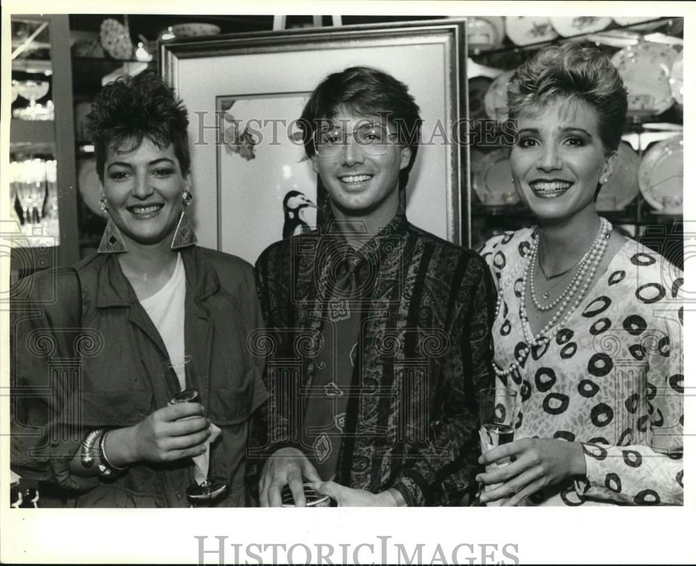 1986 Patrick Hotard and guests of Wandita Ford reception/show.-Historic Images