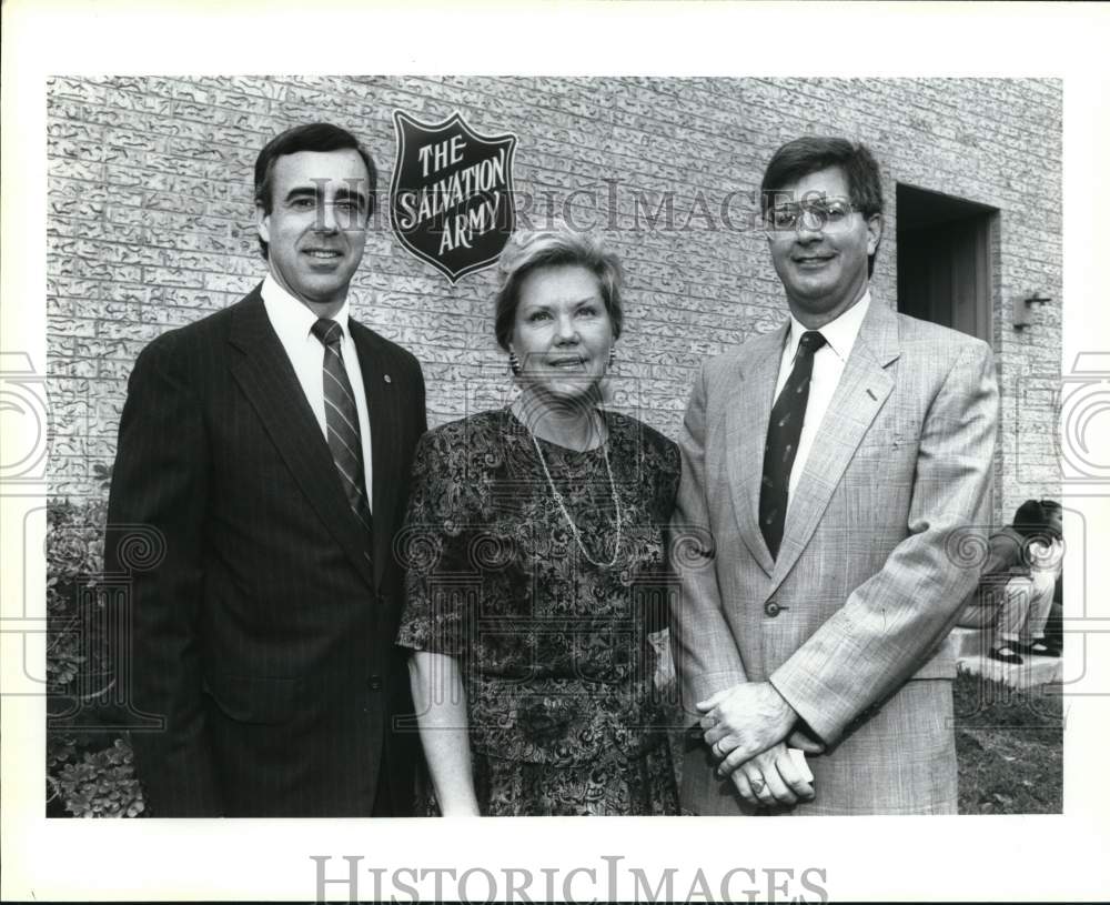 1991 Press PhotoBill Hudnell, Katie Reed &amp; Louis LeLaurin, Salvation Army board-Historic Images