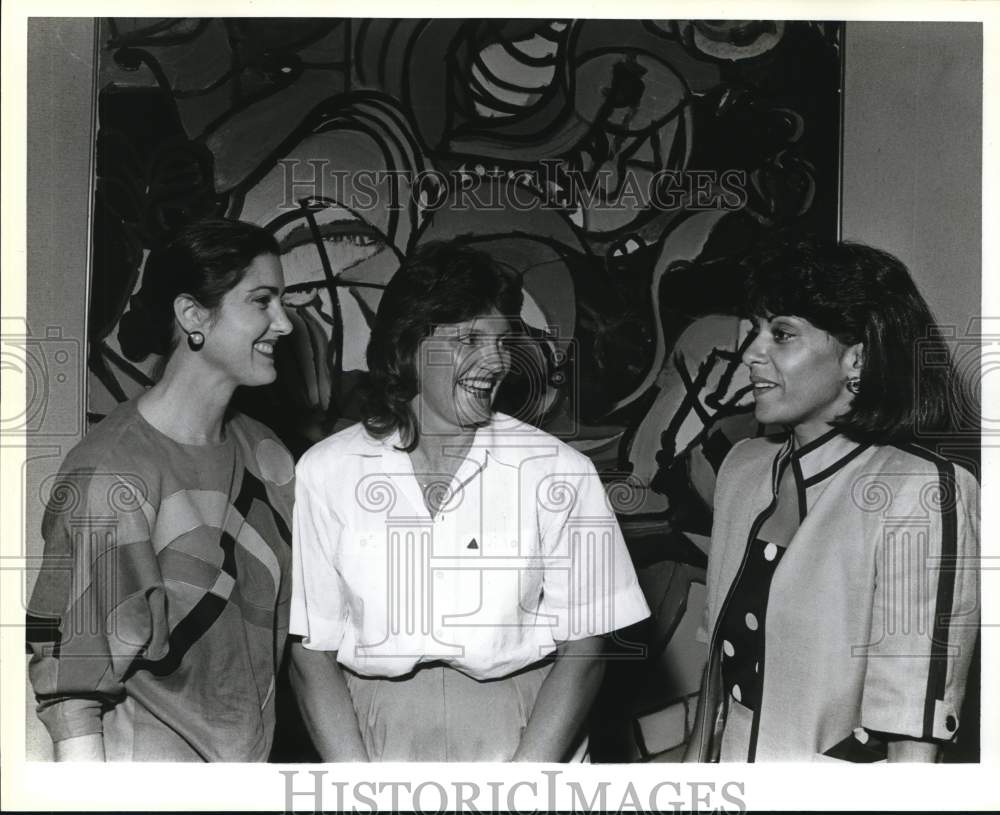 1989 Reception for new Board Members of Friends of McNay-Historic Images