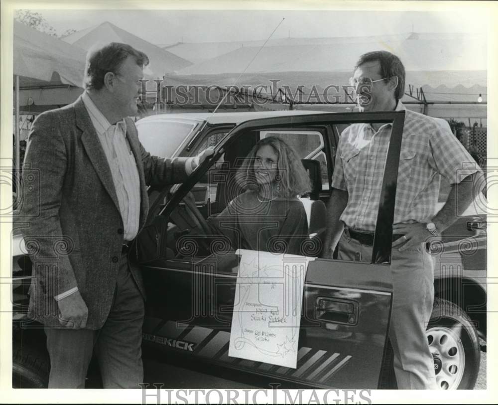 1988 Red McCombs, Nel Bolt and Toby Belt at SAMA Game Dinner, Texas-Historic Images