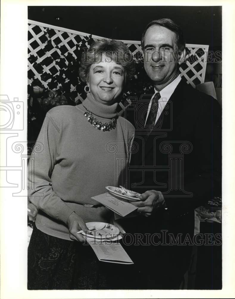 1988 Beverly Hall &amp; Bob Hall at River Center-Historic Images