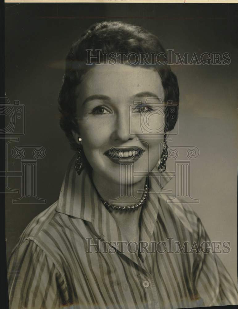 1958 Shirley McWilliams of Rose Marie Reid, to visit Frost Bros.-Historic Images