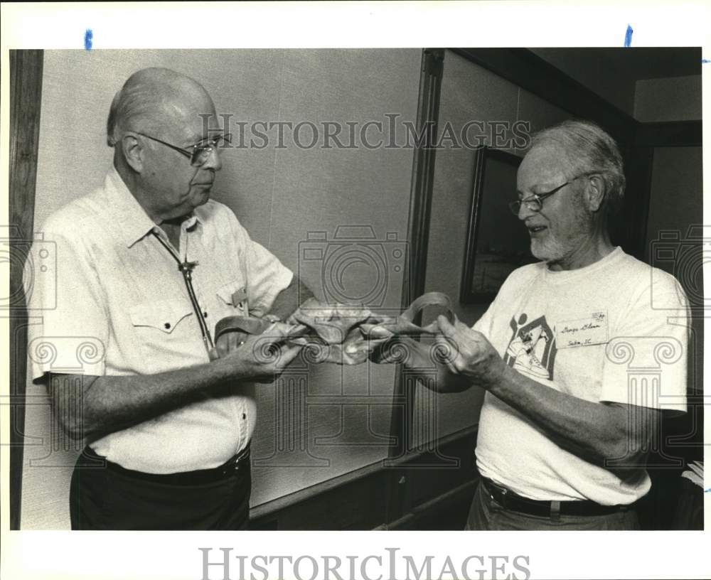 Docent Lee Lorenz &amp; George Glenn at Elder Hostel Group Seminar-Historic Images
