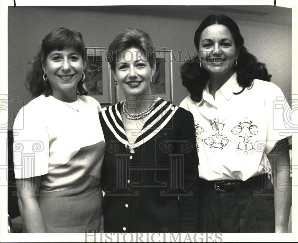 1992 Junior Forum Style Show and Luncheon Menu Tasting, Texas-Historic Images