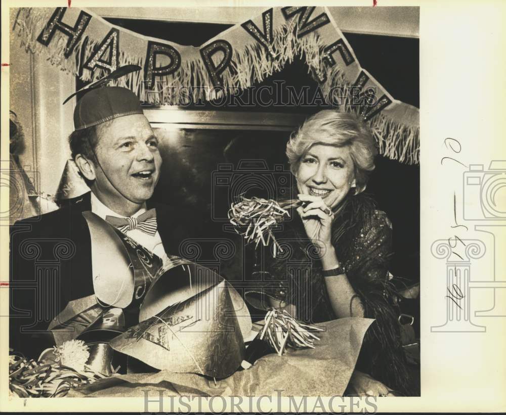 1983 Larry and Jane Macon attend New Year's Eve party.-Historic Images