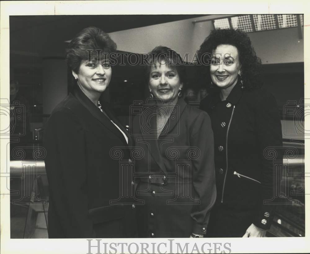 1992 Book/Author Luncheon at Marriott Rivercenter-Historic Images