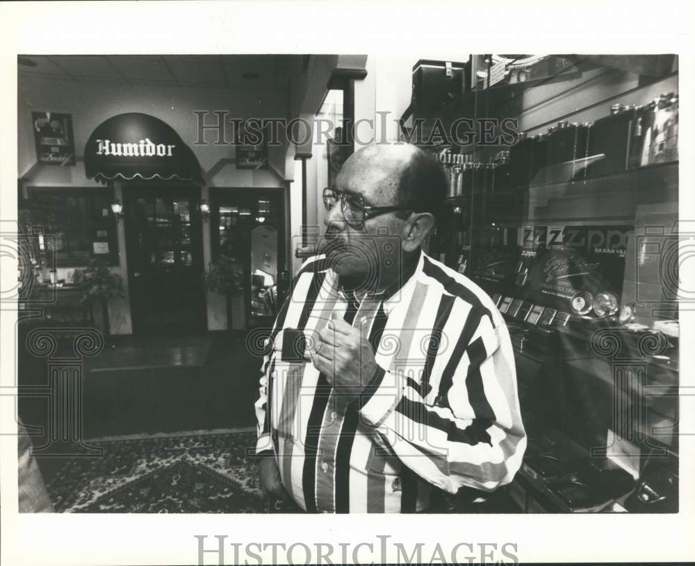 1995 Mariano Lopez, lawyer from Sonora, Mexico, smokes a cohiba.-Historic Images