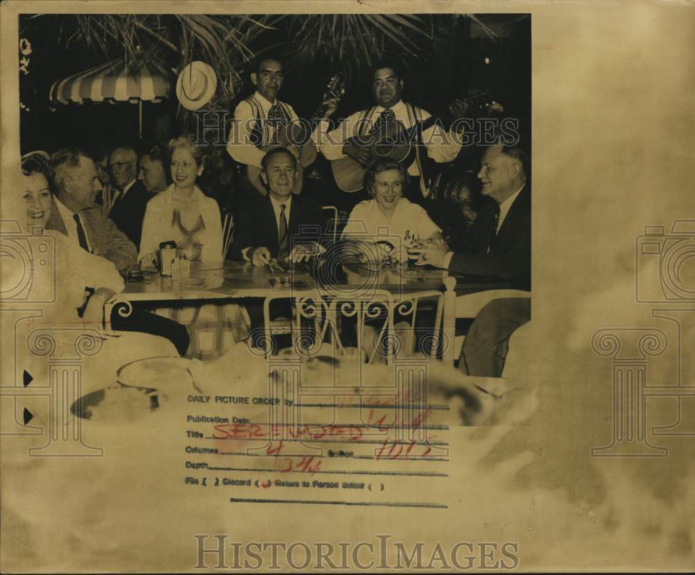 1958 Fiesta Noche del Rio guests being serenaded-Historic Images