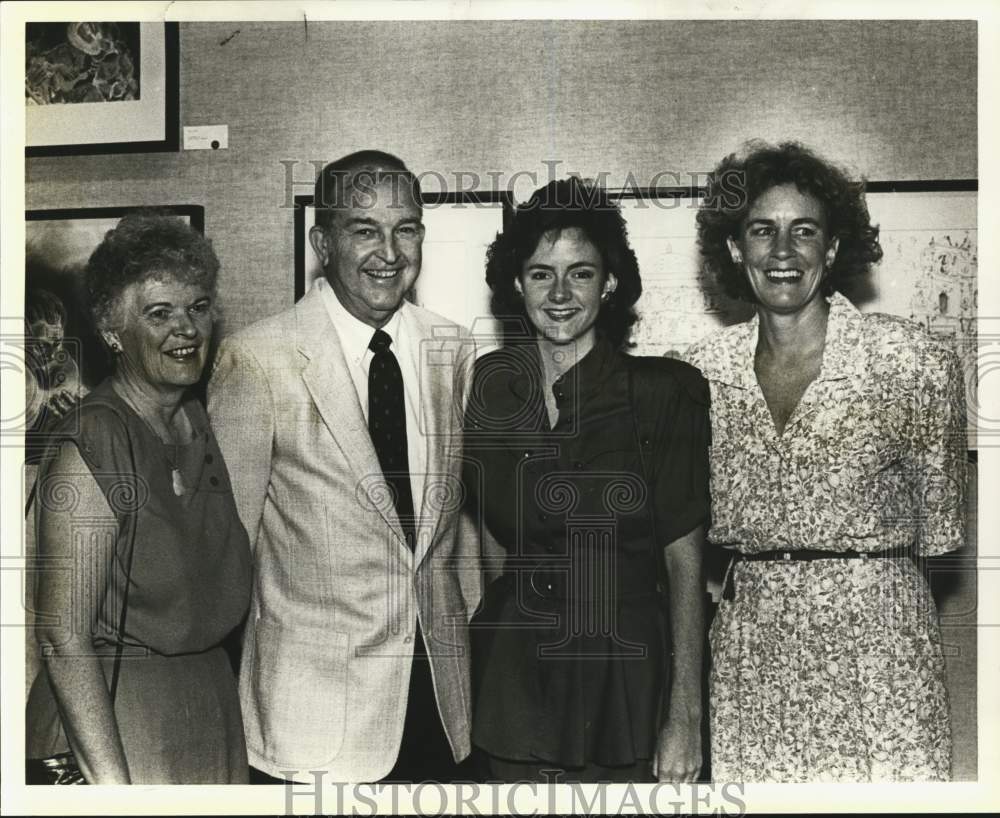 1988 Katie McGee and guests attend Old Dominion Party.-Historic Images