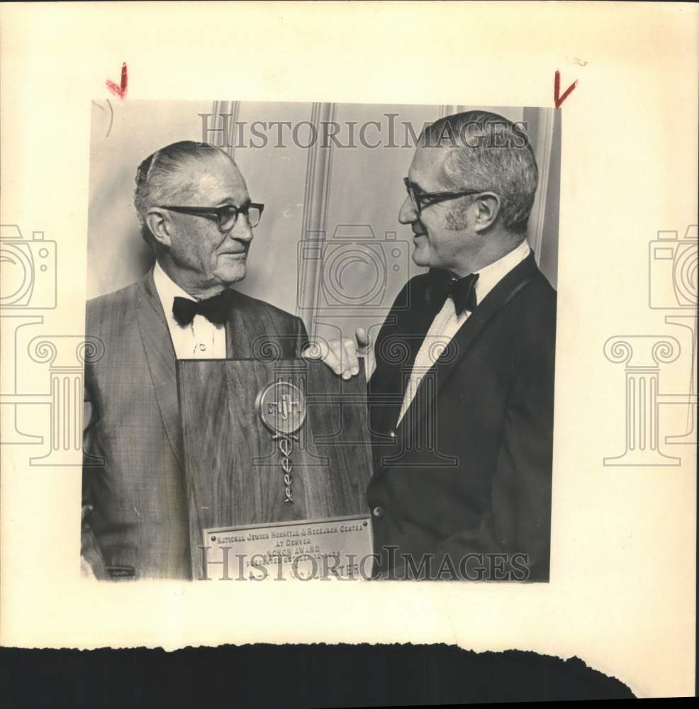 1972 Former Mayor McAllister receives research center award.-Historic Images
