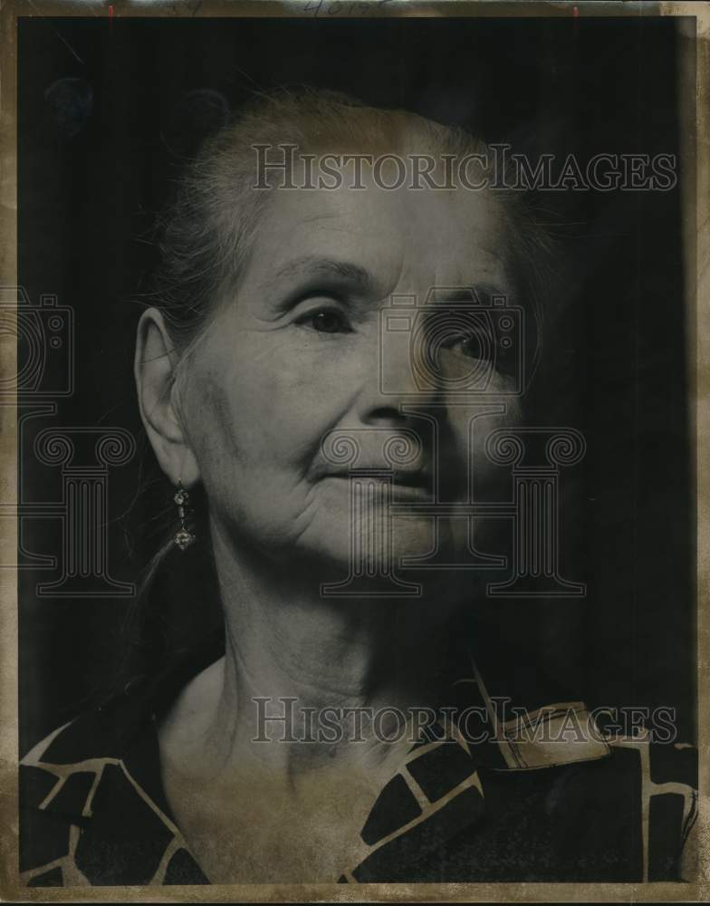 1974 Mrs. John Meynarczyk-Historic Images