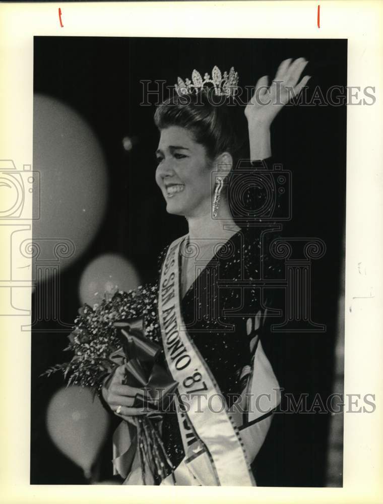 1987 Frances Wong, 19, Crowned Miss San Antonio USA-Historic Images